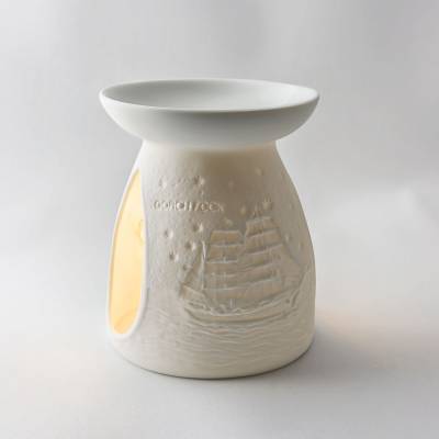 Aromalampe Nr.156 „Gorch Fock“ | Maritimes Bisquitporzellan mit Segelschiff-Motiv | H: 13 cm - 1